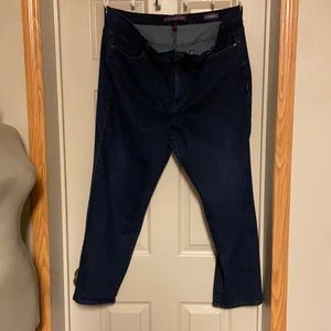 Gloria Vanderbilt Amanda Jeans! Size 20W!